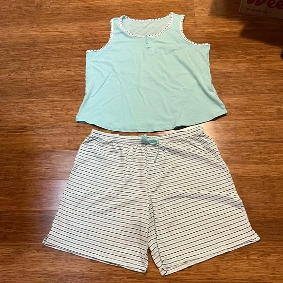Like New. Carole Hochman Aqua Blue Tank & Blue White Striped Shorts Pajama Set. - Picture 1 of 14
